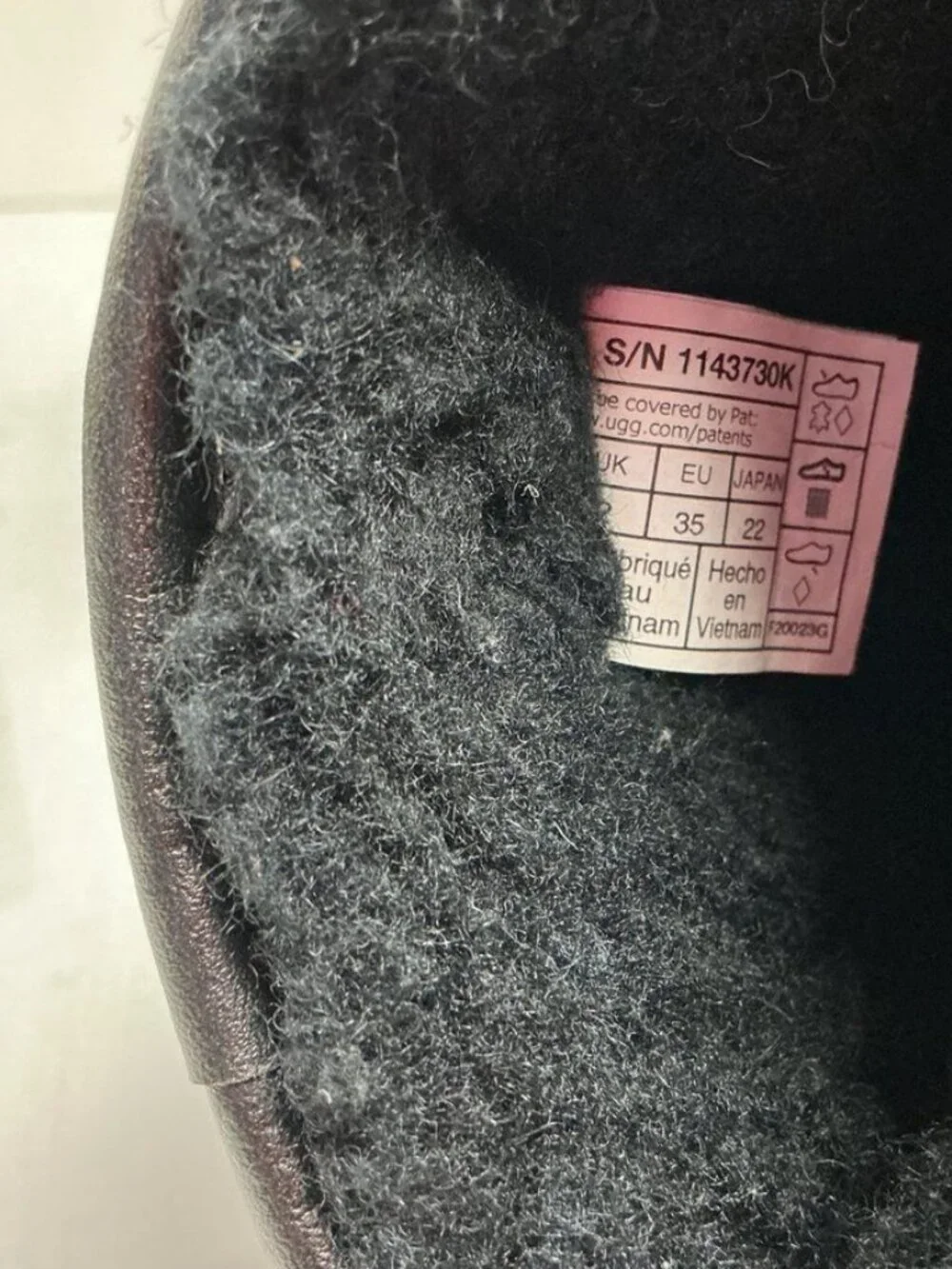 UGG Classic Short Boots Textured Black Shearling Lined Youth 3